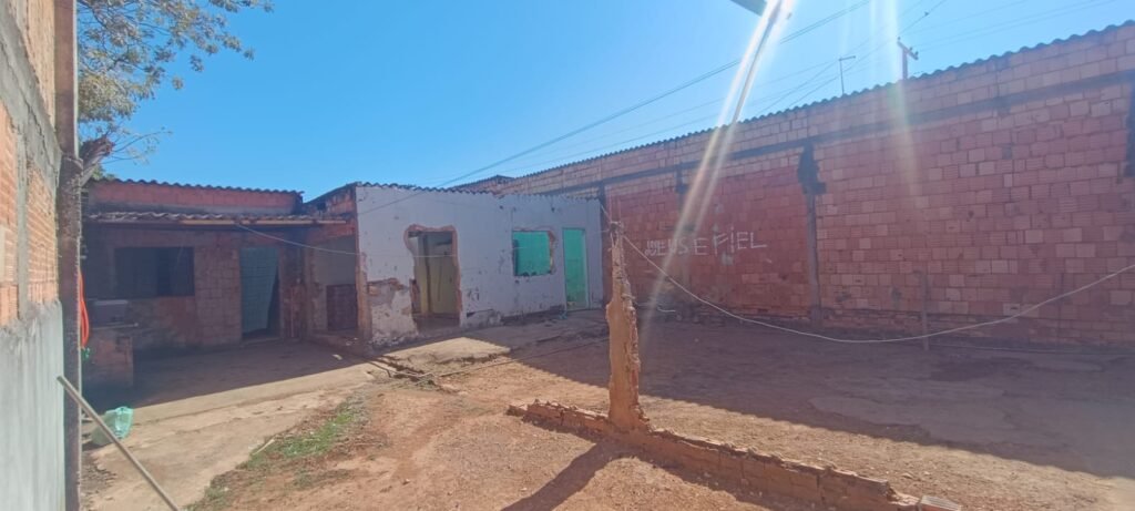 02fbf89e-1ed4-42bb-a17c-686f1577282d