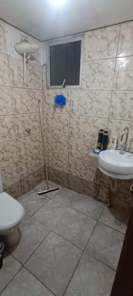 d5524905-2d28-48a0-b09e-397c56849862