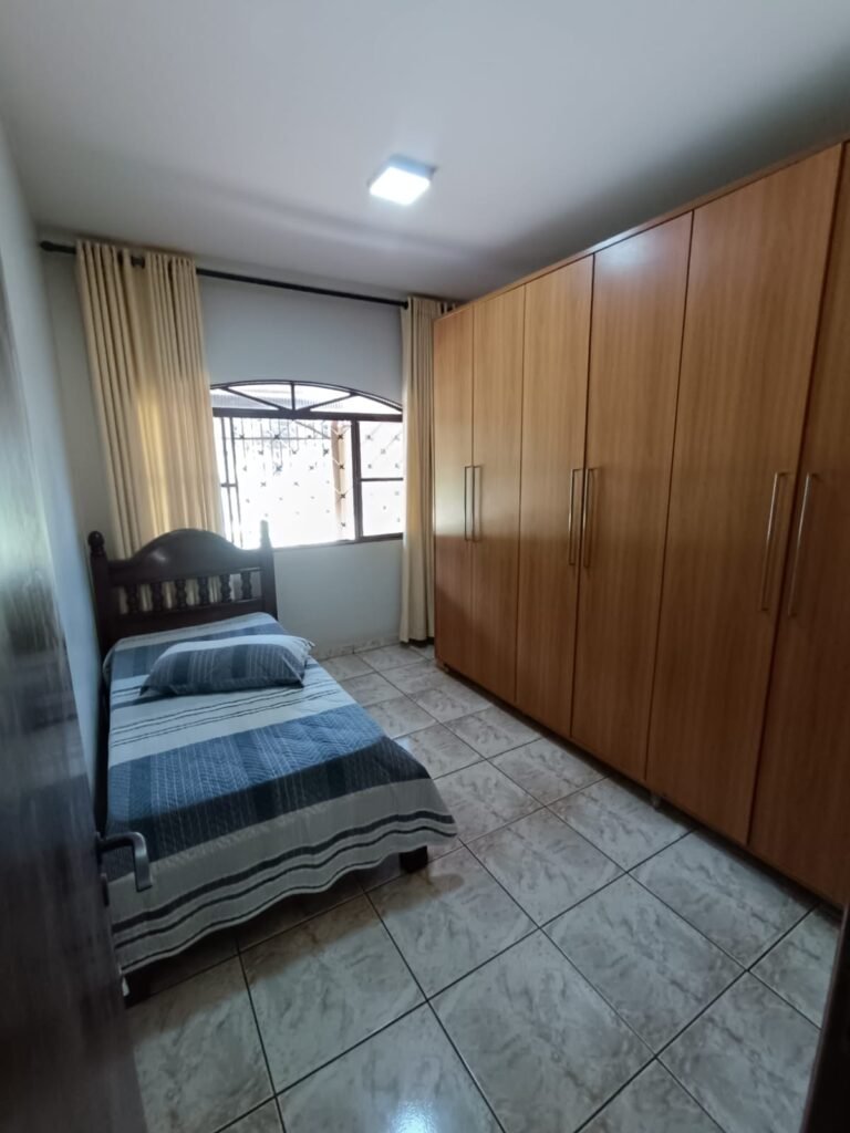 06b20097-d409-475b-a07c-c5b7535dd226