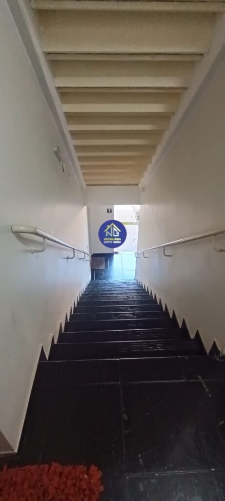 381cb81b-b001-4abd-89f0-2d4690bf4092