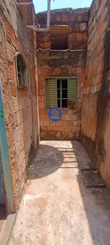 6de5ef27-3079-4c09-b9fb-f3e59c0ba034